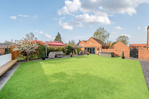 Photo 7- click for photo gallery